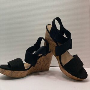 Black cross-strap Wedges